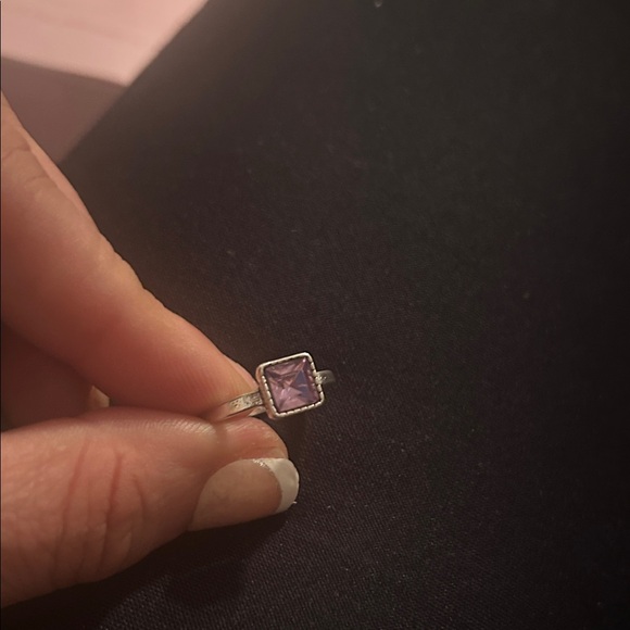 Elegant Silver and Purple Square Gemstone Ring - Picture 1 of 5